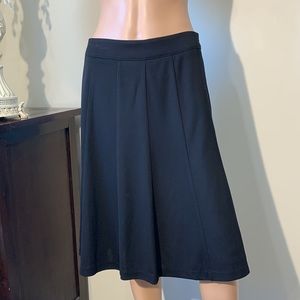 CHATELAINE gorgeous skirt